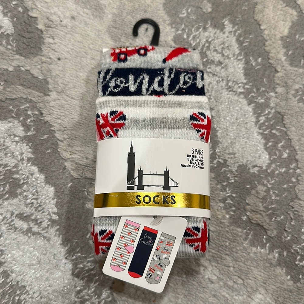 London Socks - 3 Pairs, Size 6-10 NWT❤️💙